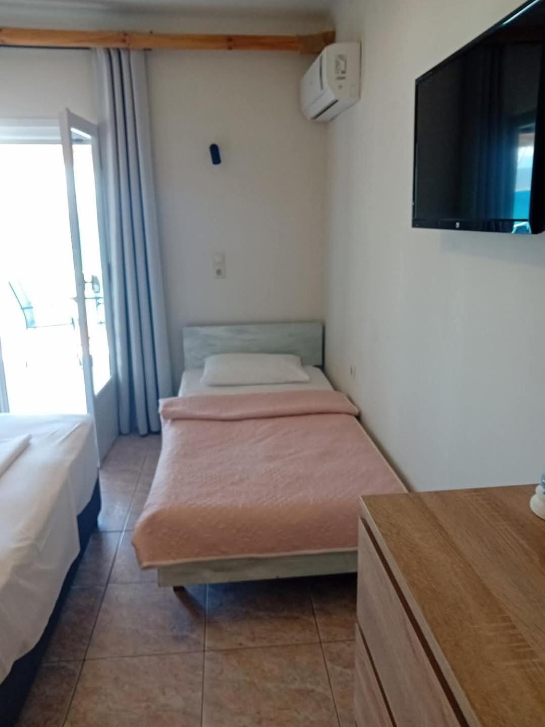 Hotel Assini Beach Tolón Buitenkant foto