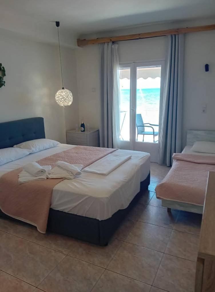 Hotel Assini Beach Tolón Buitenkant foto